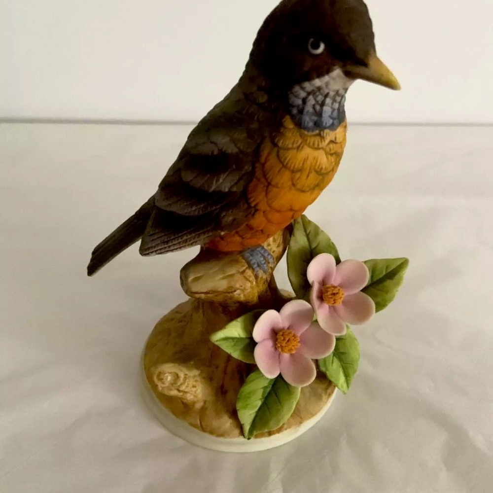 Andrea Sadek Vintage Robin Bird Figurine - Picture 10 of 12